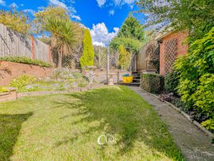 Photo 11- click for photo gallery